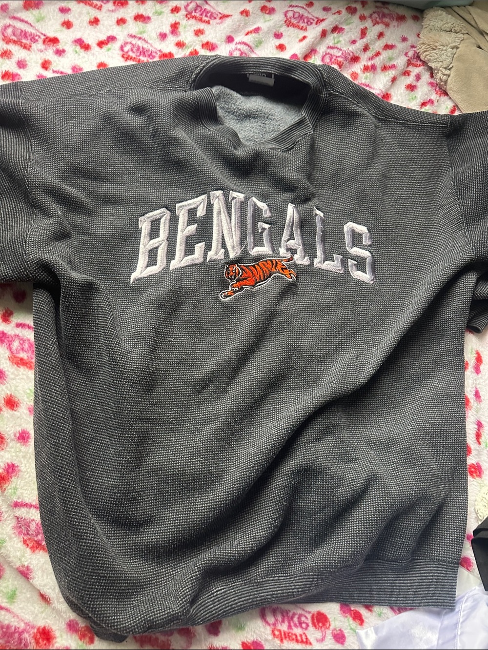 Bengals Grey Crewneck Sweatshirt with Tiger Logo